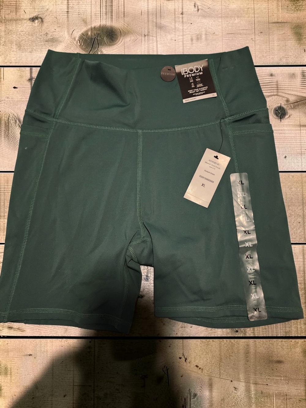 NWT Cotton On Body Premium Ultimate Pocket Bike Shorts